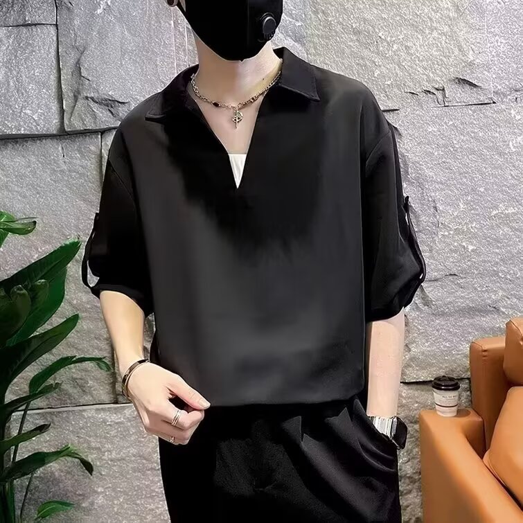 黑色